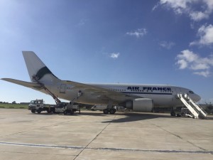 Airbus 310 side makeover for Entebbe film